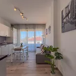 Vittorio Veneto - Modern And By Host Hero *