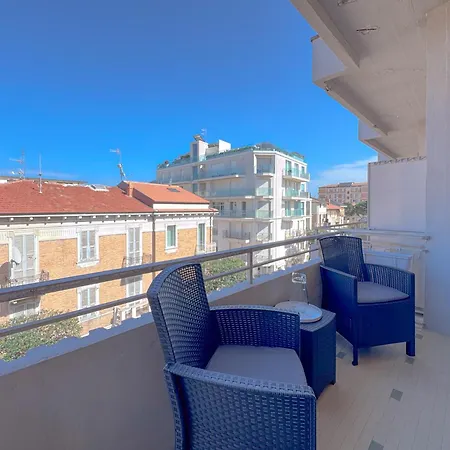 Vittorio Veneto - Modern And By Host Hero