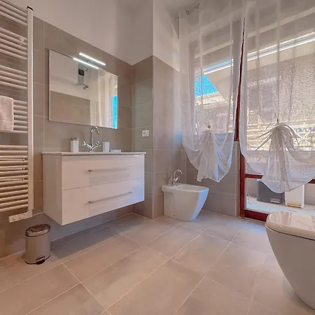Apartment Vittorio Veneto - Modern And Civitanova Marche