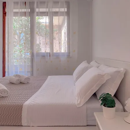 Vittorio Veneto - Modern And By Host Hero *